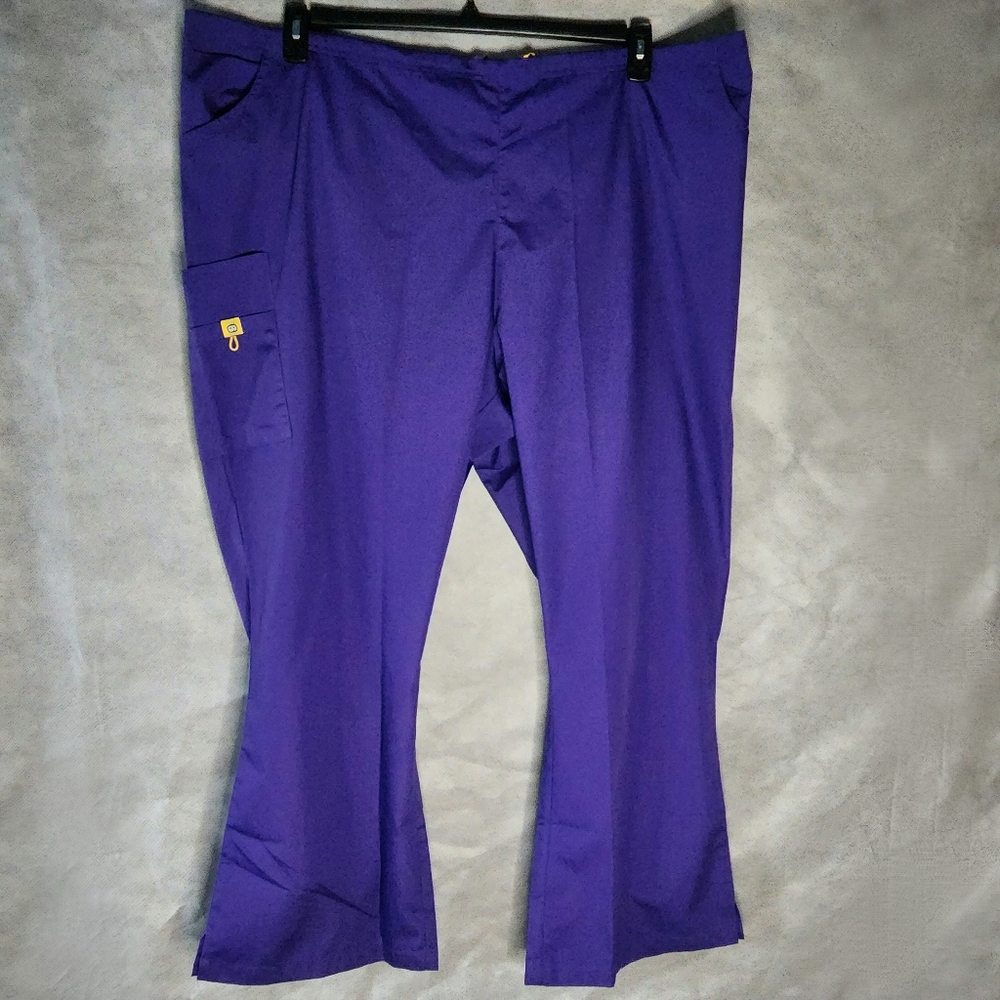 WonderWink Origins Romeo Lady Fit Flare Leg Cargo Pant